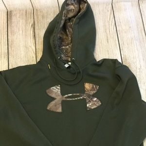 Under Armour pullover sweatshirt Men’s camouflage